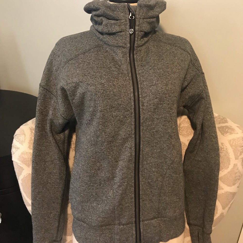 Lululemon Cowl Neck ZIP-Up Size 6